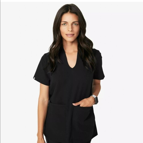 Figs Tops - NWT Women’s Figs Banepa Oversized Pocket Top